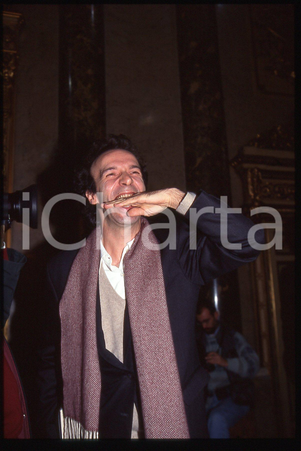 35mm vintage slide* 1990ca Roberto BENIGNI ritratto curioso*