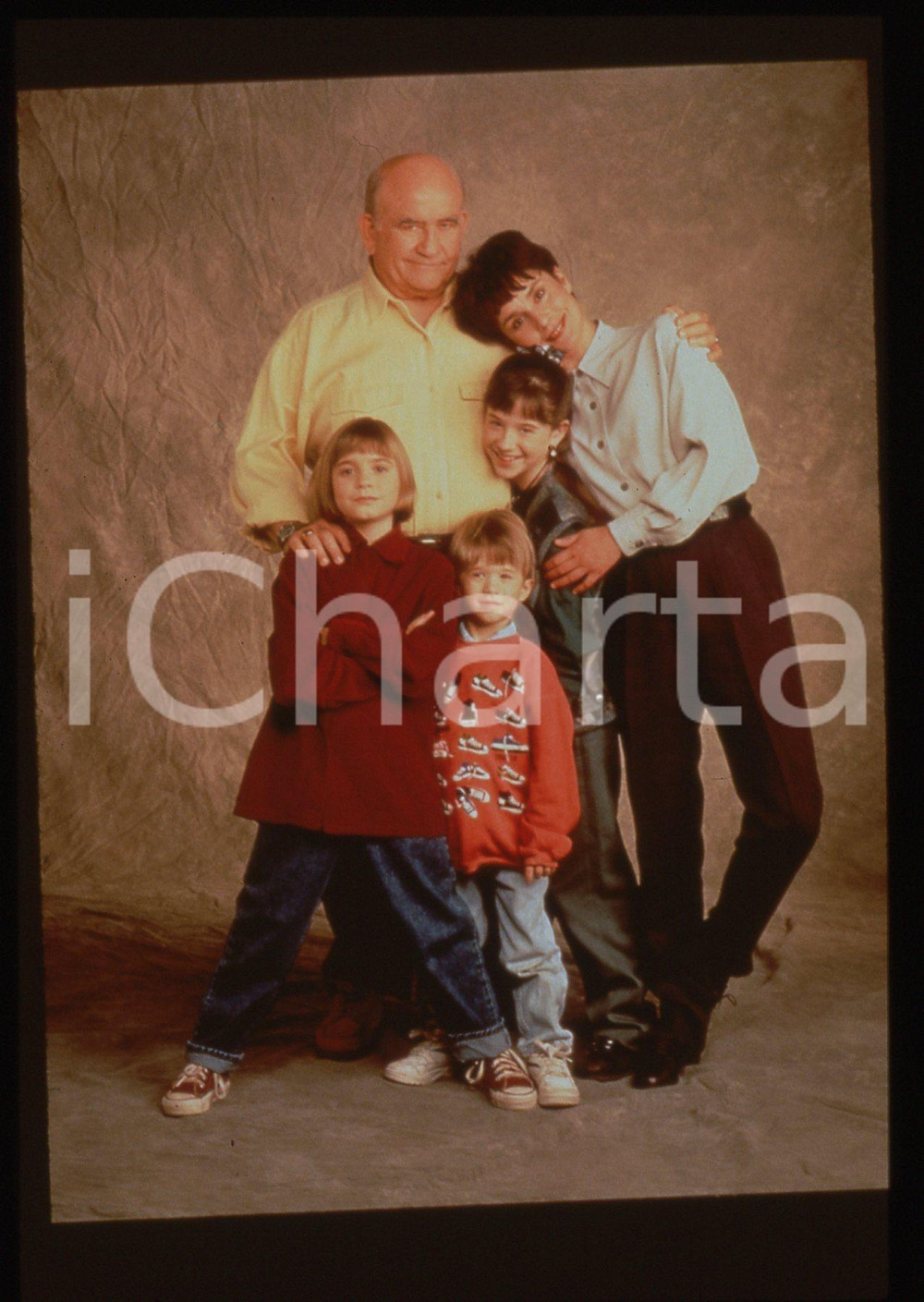 35mm vintage slide* 1994 Serie TV THUNDER ALLEY -  Edward ASNER con il cast