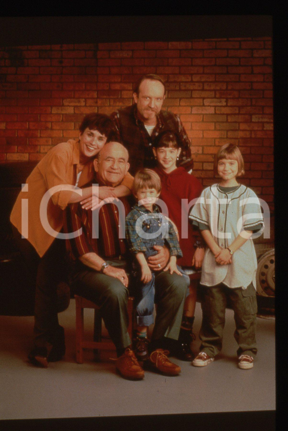 35mm vintage slide* 1994 Serie TV THUNDER ALLEY -  Edward ASNER con il cast *