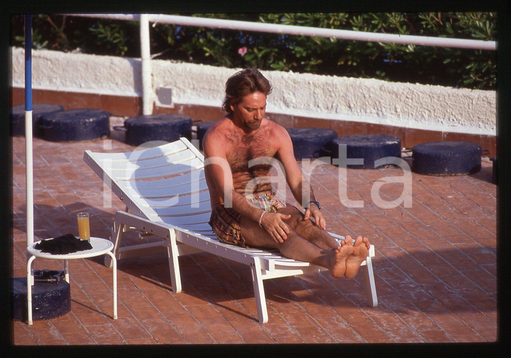 35mm vintage slide* 1990ca Tony ESPOSITO ritratto a bordo in piscina (3)
