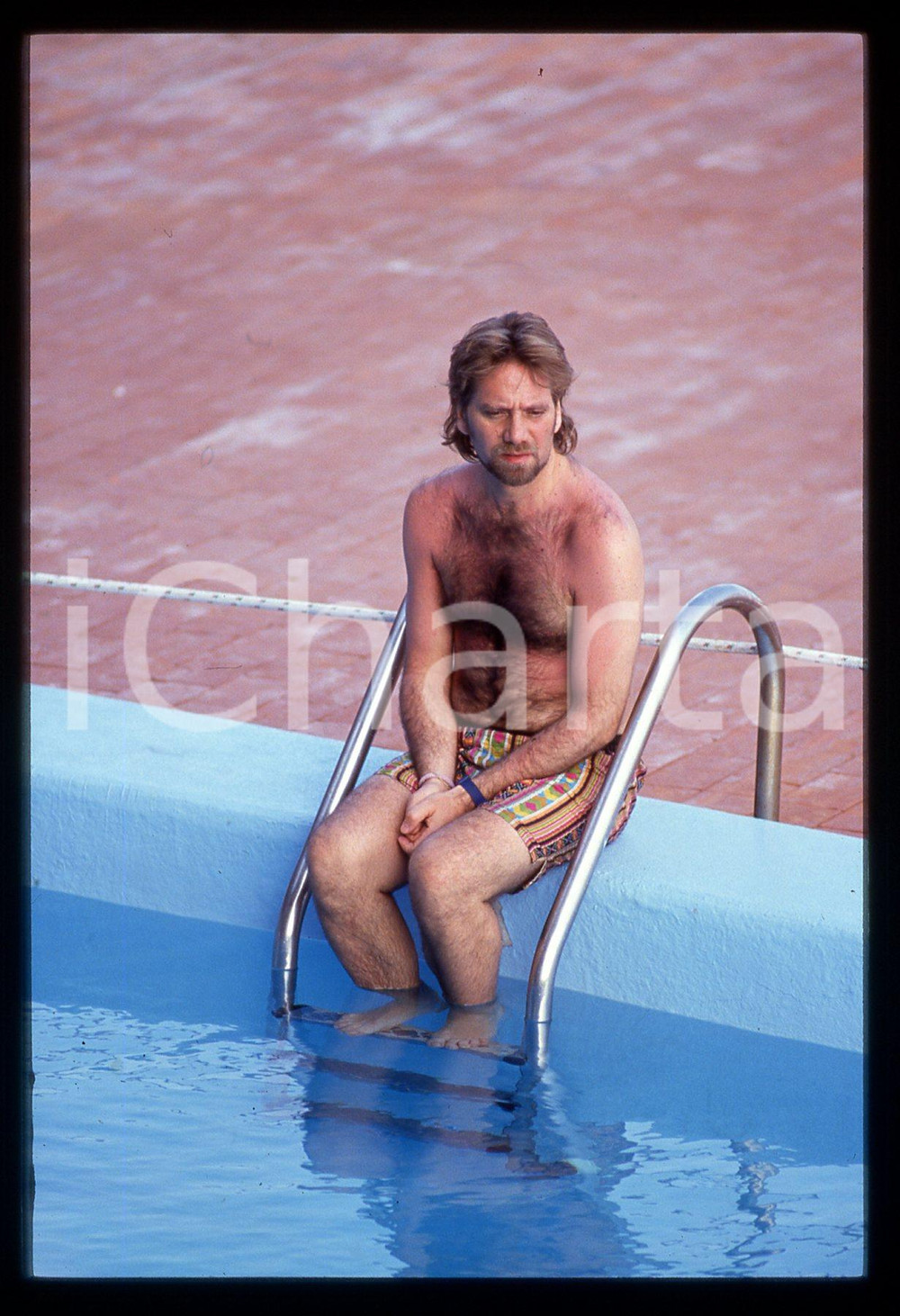 35mm vintage slide* 1990ca Tony ESPOSITO ritratto del cantante in piscina (6)