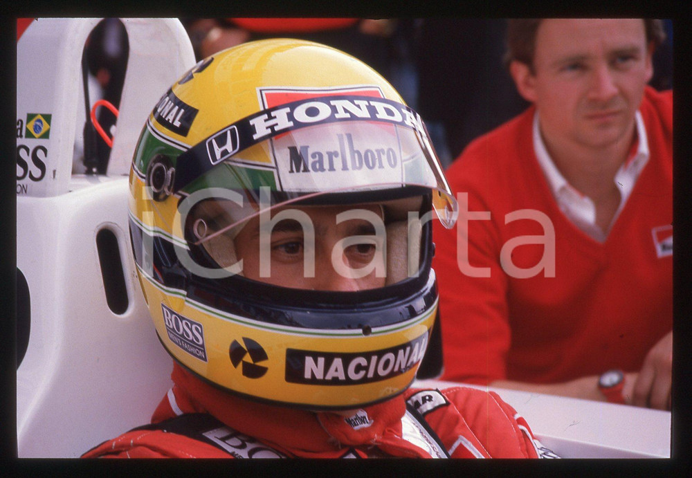 Fotografia d epoca originale 35mm vintage slide 1989 IMOLA Ayrton SENNA ritratto su MCLAREN MP4/5 1