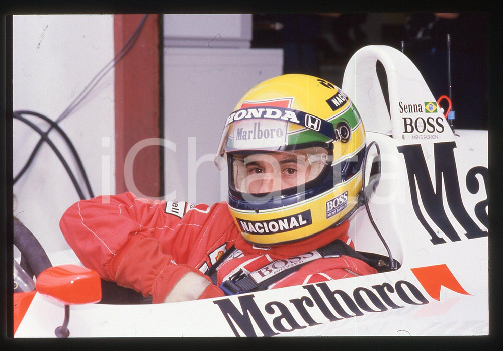 Fotografia d epoca originale 35mm vintage slide 1989 Ayrton SENNA ritratto su MCLAREN MP4/5 3 1