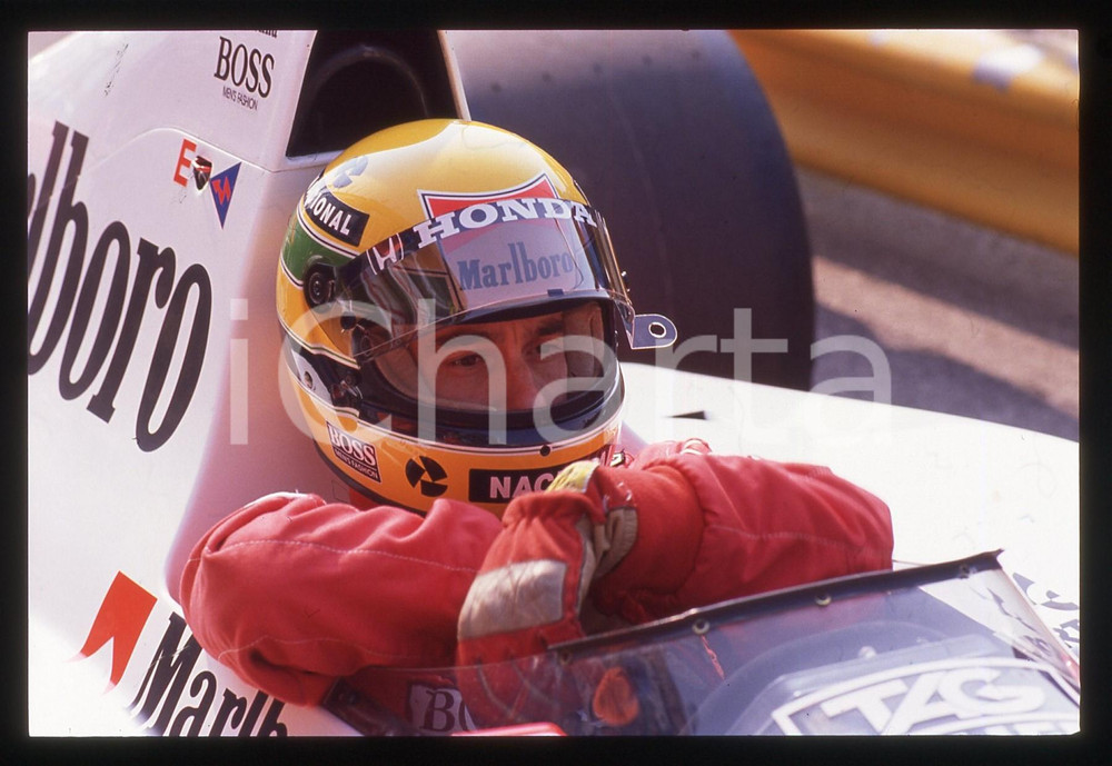 Fotografia d epoca originale 35mm vintage slide 1989 Ayrton SENNA ritratto su MCLAREN MP4/5 7 1
