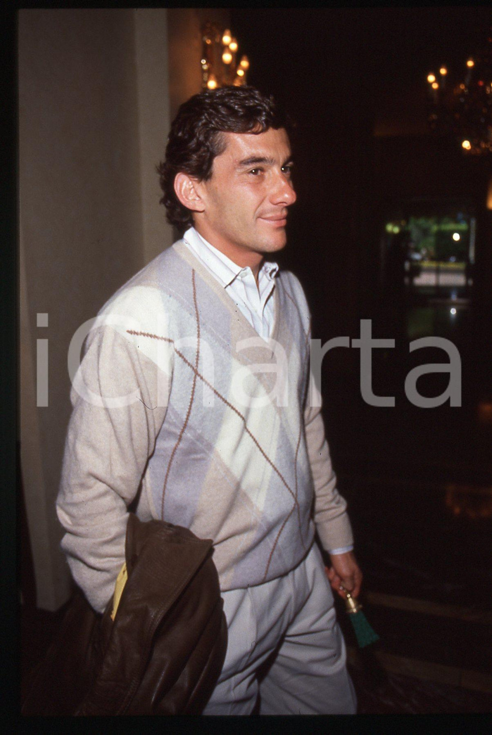 Fotografia d epoca originale 35mm vintage slide 1990ca MILANO Ayrton SENNA ritratto del pilota 17 1