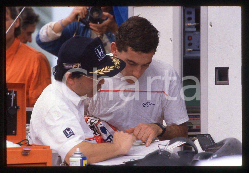 Fotografia d epoca originale 35mm vintage slide 1990ca Ayrton SENNA ritratto del pilota 36 1