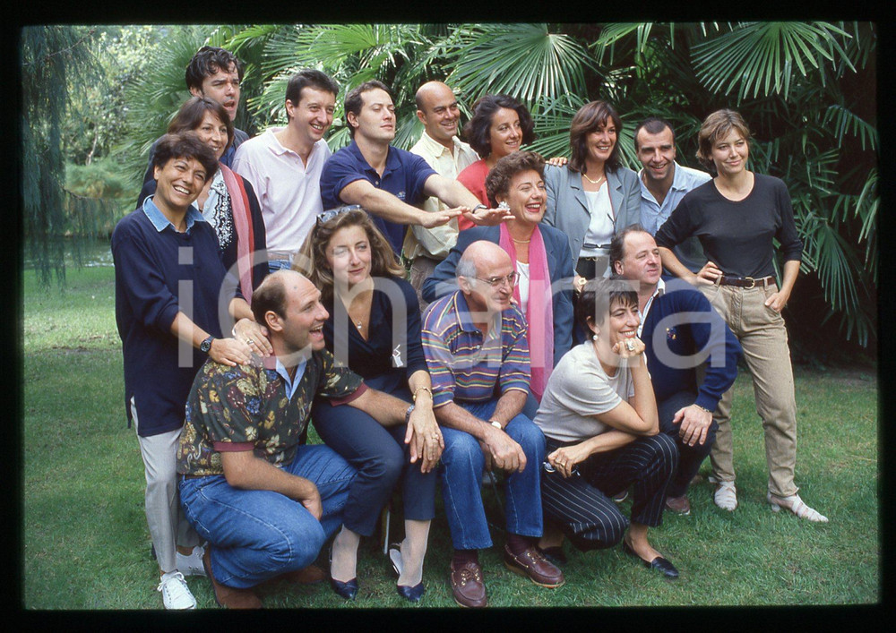 35mm vintage slide*1993 RAI 3 Serena DANDINI con il cast di AVANZI (1)