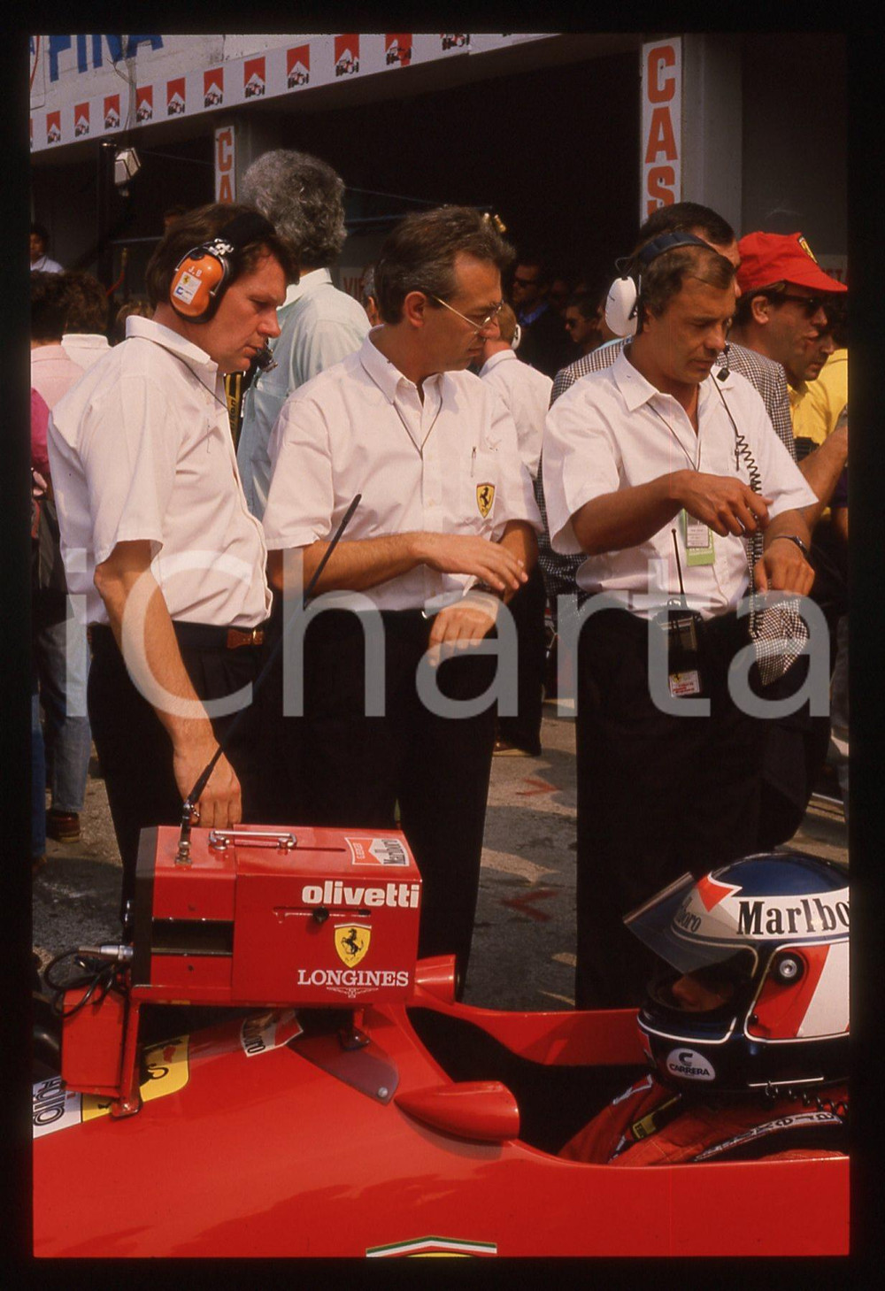 35mm vintage slide* 1988 MONZA - Gerhard BERGER nei box FERRARI