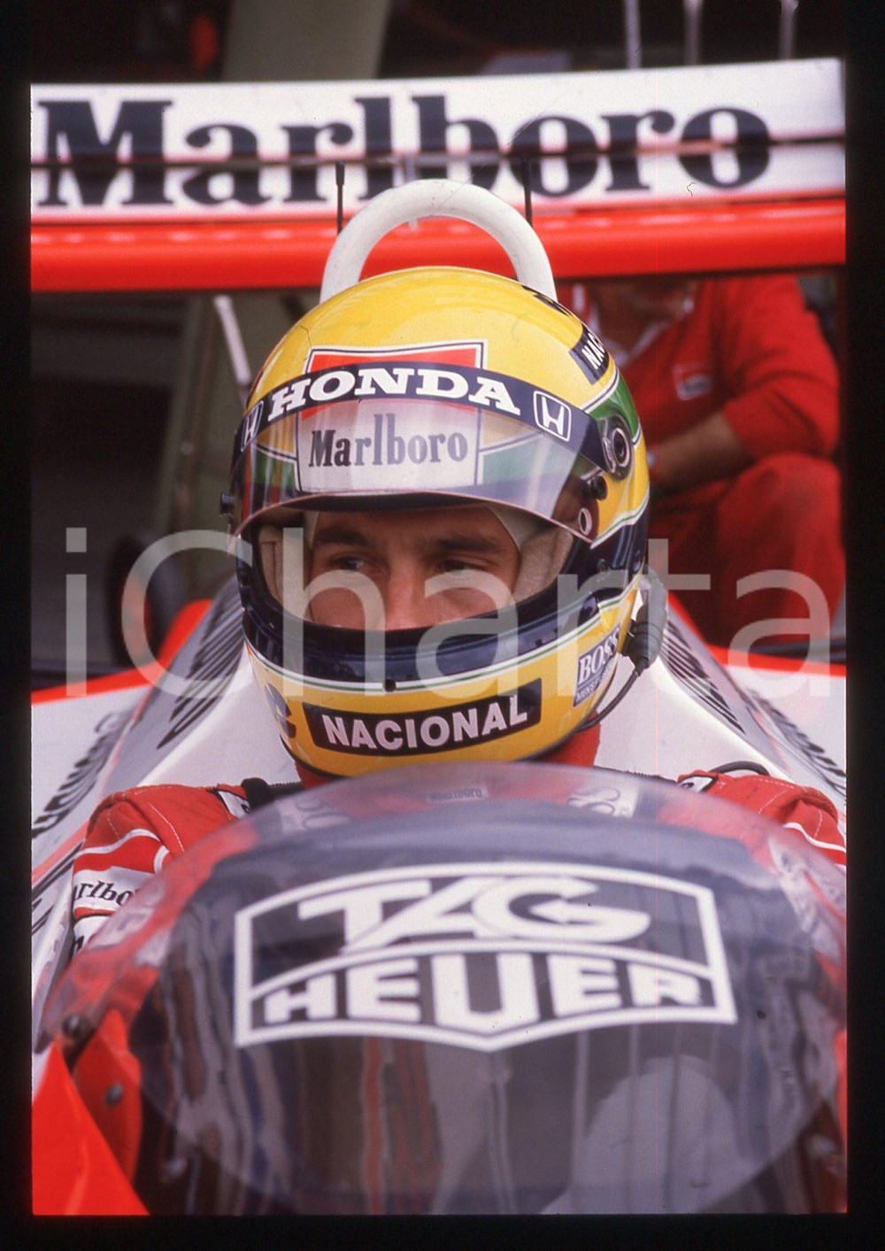 Fotografia d epoca originale 35mm vintage slide 1988 FORMULA 1  Ayrton SENNA a bordo della MCLAREN MP4/4 1
