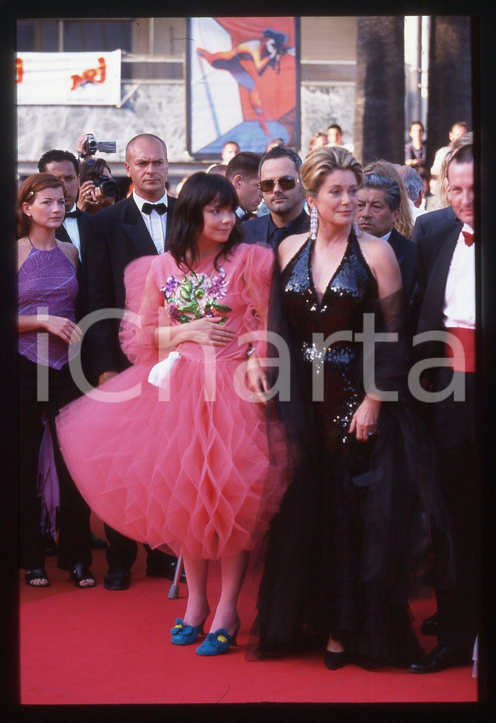 35mm vintage slide*2000 CANNES Festival del Cinema BJORK e Catherine DENEUVE (3)