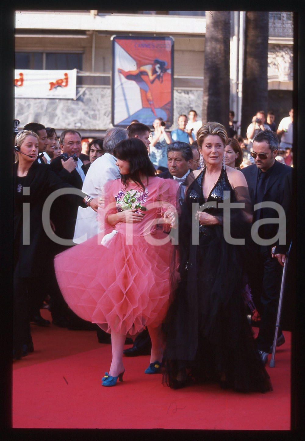 35mm vintage slide*2000 CANNES Festival del Cinema BJORK e Catherine DENEUVE (7)