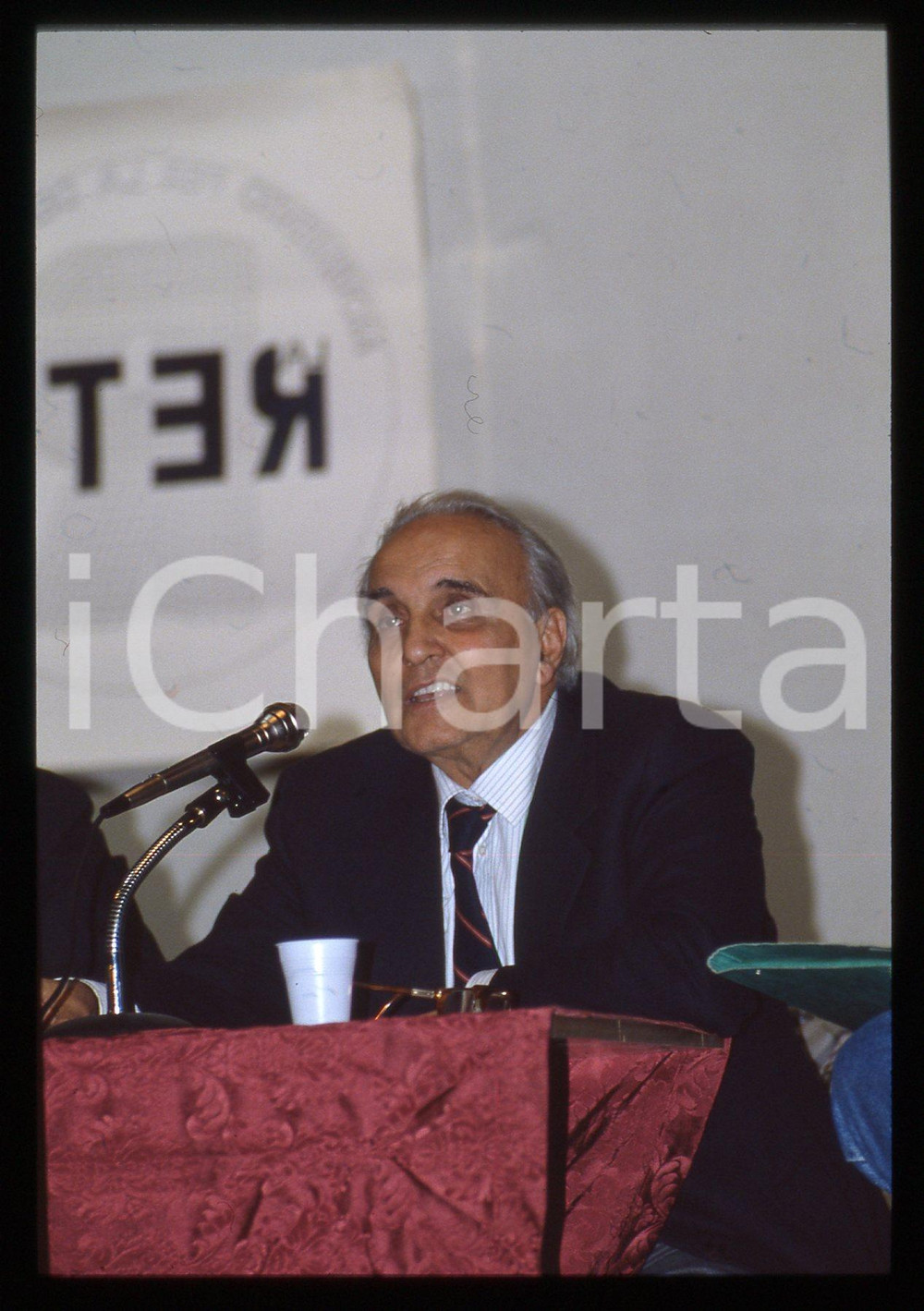 35mm vintage slide*1991 FIRENZE Ugo VETERE all'assemblea costitutiva LA RETE (2)