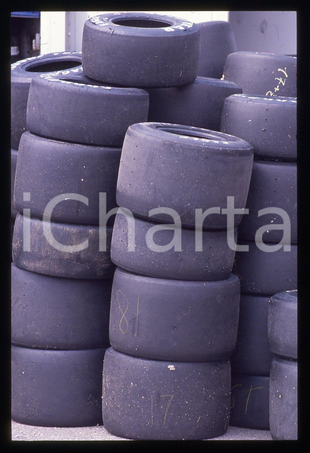 35mm vintage slide* 1990ca FORMULA 1 GOODYEAR pneumatici da corsa slick *