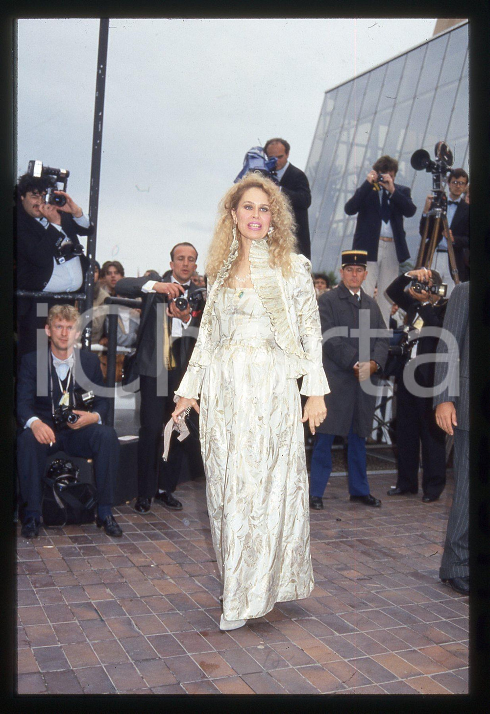 Fotografia d'epoca originale 35mm vintage slide*1990 CANNES Festival Cinema Karen BLACK ritratto dell'attrice 1