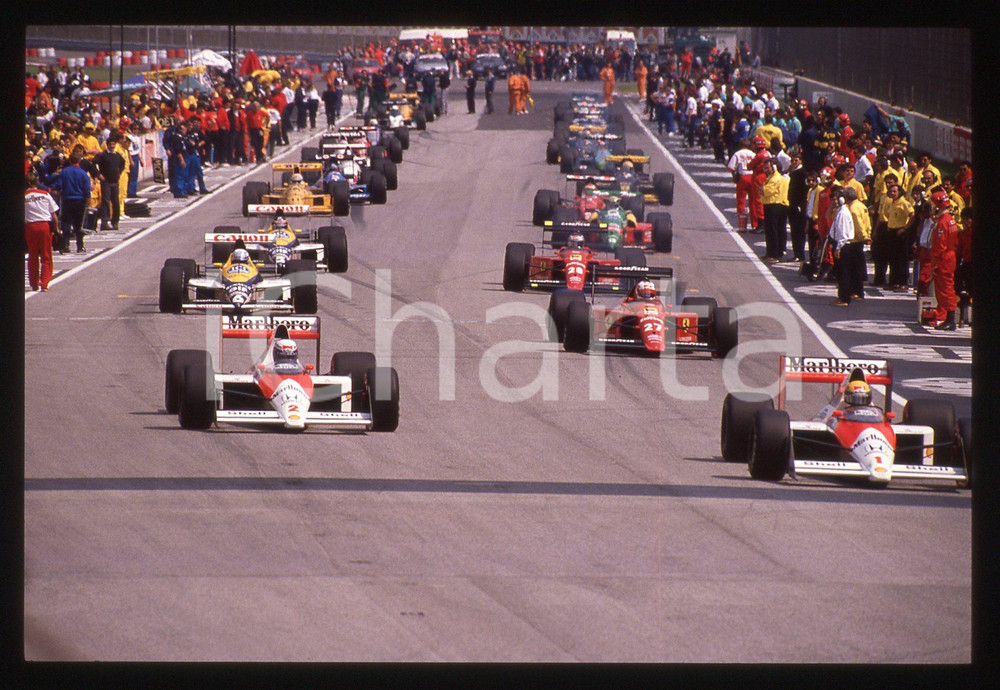 Fotografia d'epoca originale 35mm vintage slide* 1989 F1 Pole Position MCLAREN e FERRARI in un Gran Premio 1