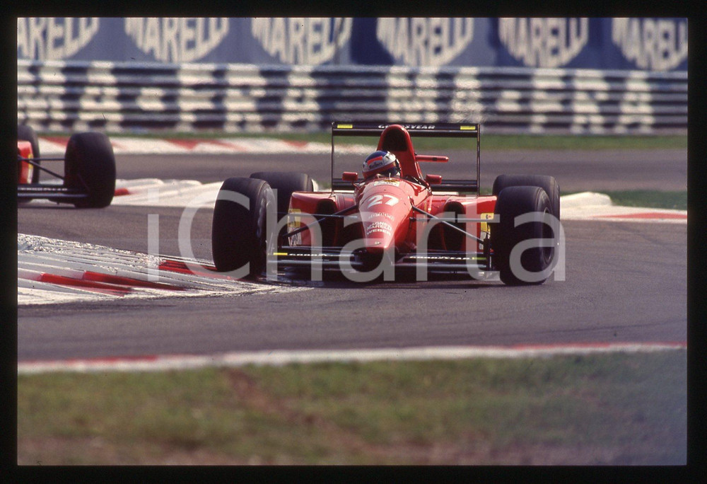 35mm vintage slide* 1992 FORMULA 1 - Jean ALESI in pista su FERRARI F92A