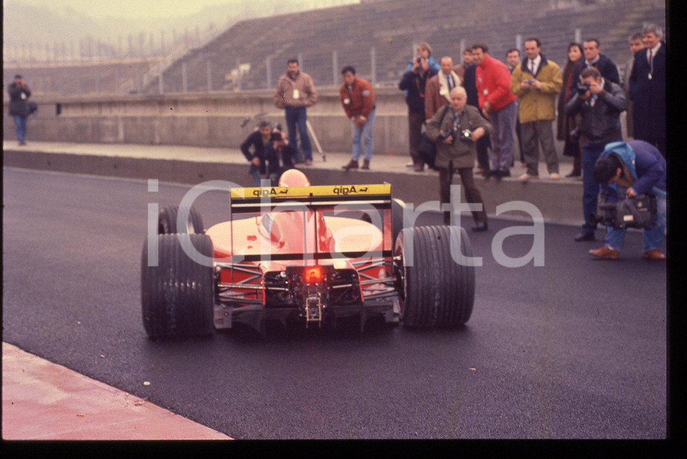 35mm vintage slide* 1991 FORMULA 1 -  FERRARI 642 presentazione vettura