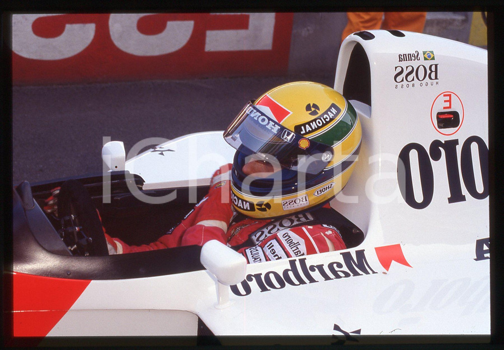 Fotografia d epoca originale 35mm vintage slide 1991 FORMULA 1  Ayrton SENNA su MCLAREN MP 4/6 1