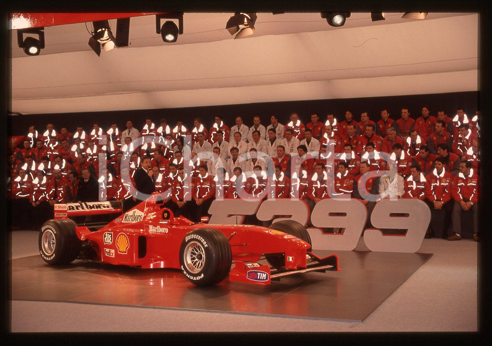35mm vintage slide* 1999 MARANELLO FORMULA 1 - Presentazione FERRARI F399 (7)