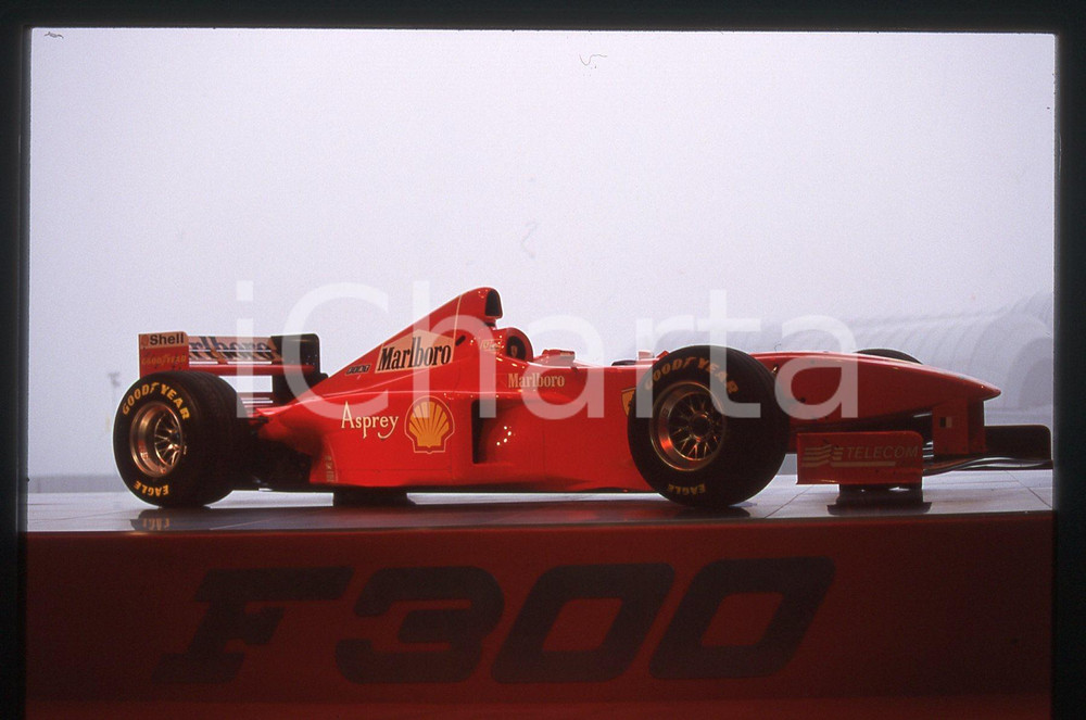 35mm vintage slide* 1998 FORMULA 1 - Presentazione FERRARI F300 (5)