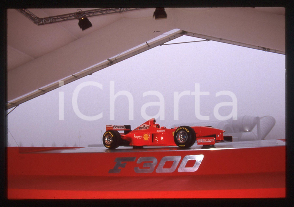 35mm vintage slide* 1998 FORMULA 1 - Presentazione FERRARI F300 (8)