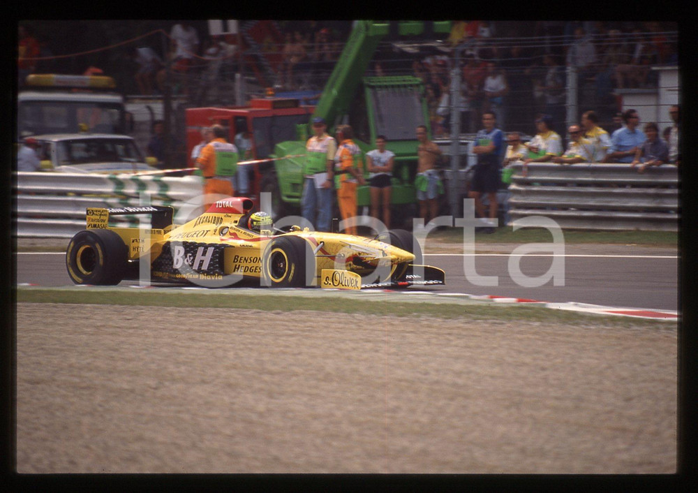 35mm vintage slide* 1997 MONZA F1 - Ralf SCHUMACHER in pista su JORDAN 197 (2)