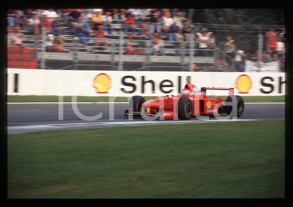 35mm vintage slide* 1997 MONZA F1 -  Eddie IRVINE in pista su FERRARI F310B (4)