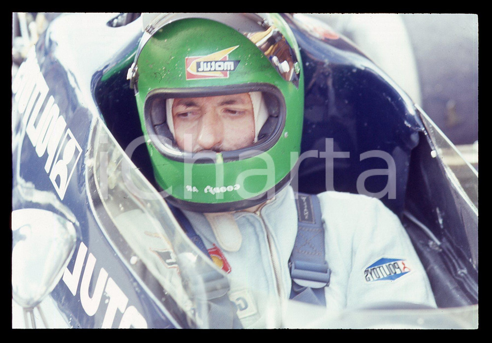 35mm vintage slide* 1975ca FORMULA 1 - Pilota a bordo di una monoposto