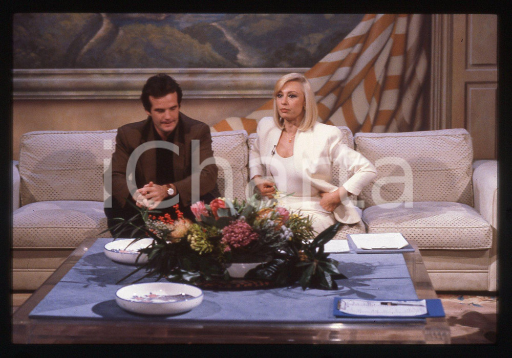35mm vintage slide* 1990 RICOMINCIO DA DUE - Raffaella CARRA' e Renato CESTIE'