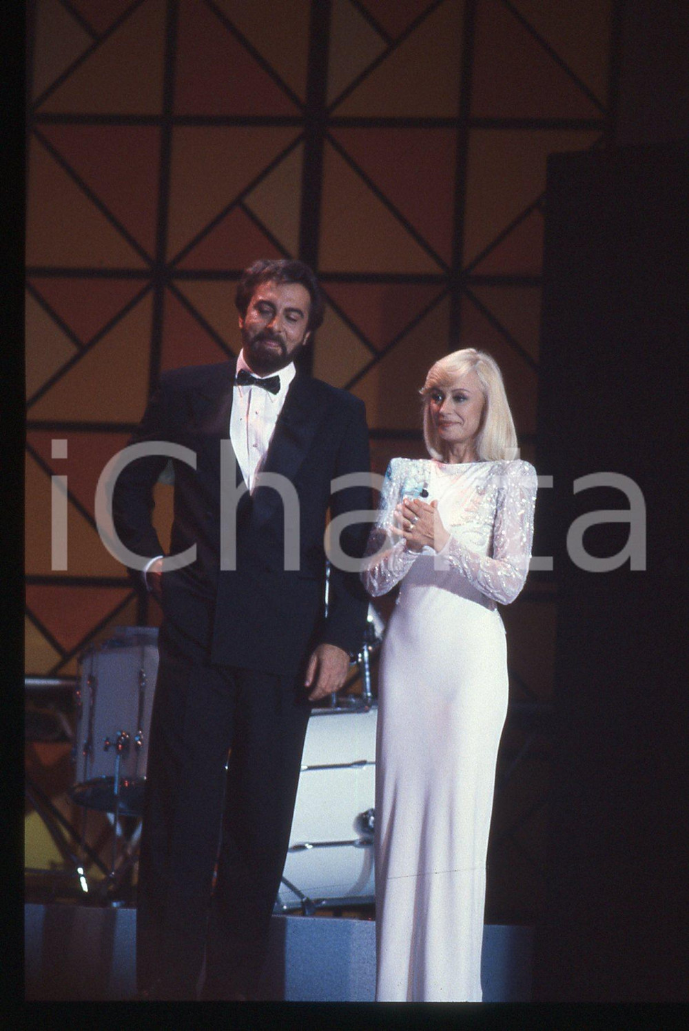 35mm vintage slide* 1990ca TELEVISIONE - Raffaella CARRA' con Kabir BEDI