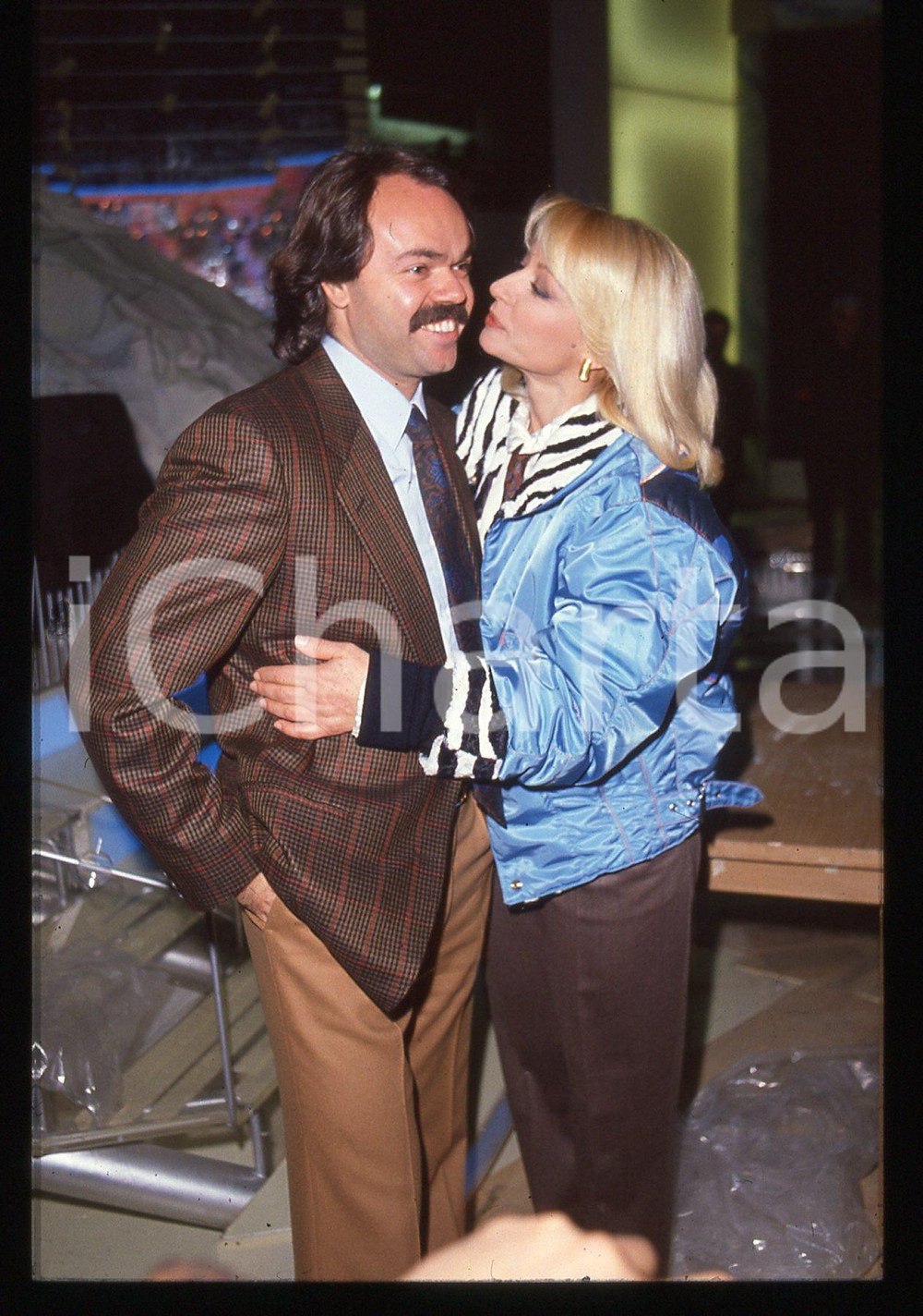 35mm vintage slide* 1990ca TELEVISIONE  Raffaella CARRA' e Sergio Japino (5)