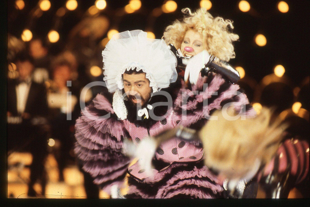 35mm vintage slide* 1988 RAFFAELLA CARRA' SHOW - Raffaella CARRA' e Lello ARENA