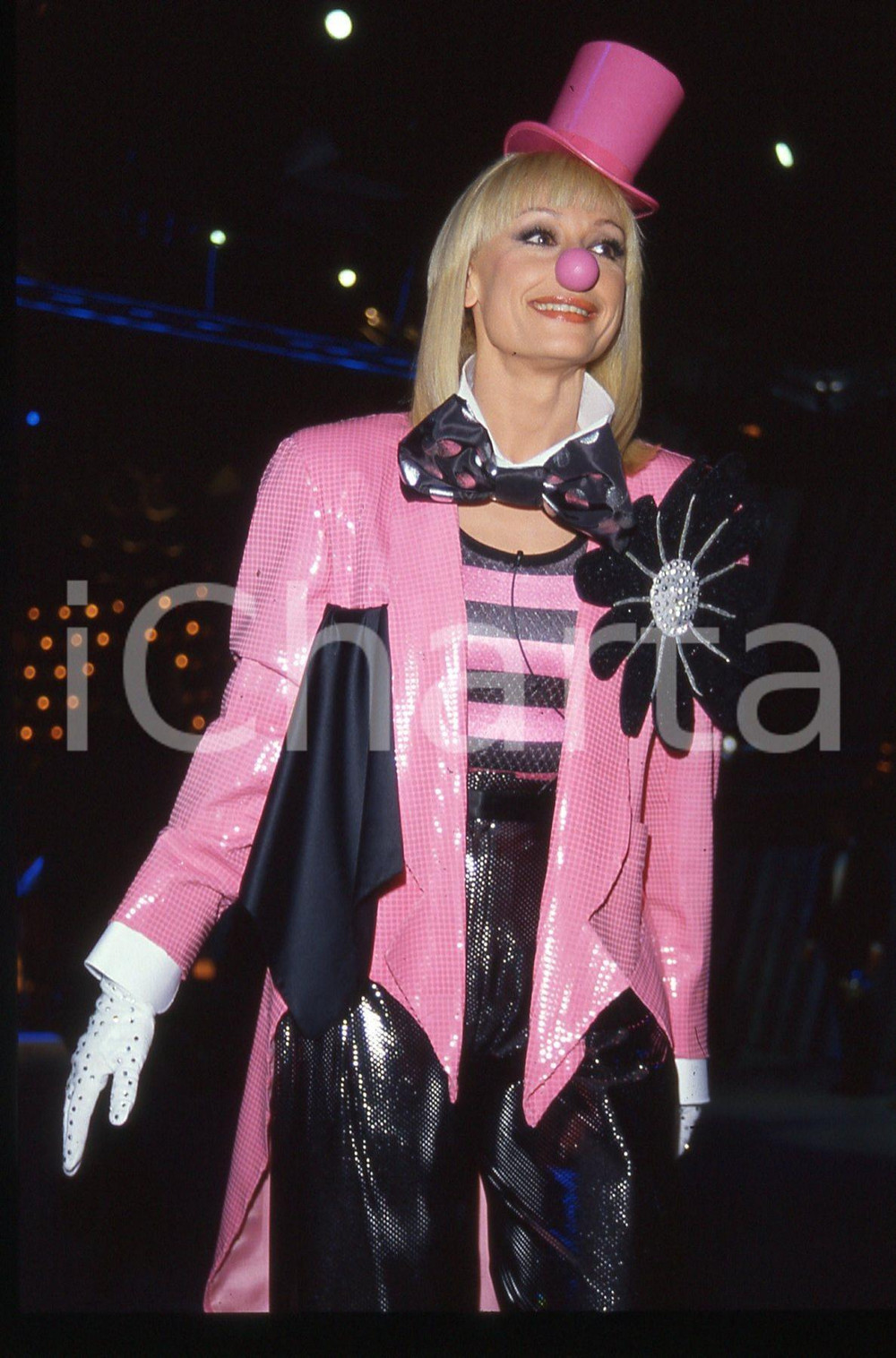 35mm vintage slide* 1988 RAFFAELLA CARRA' SHOW - Raffaella CARRA' clown (4)
