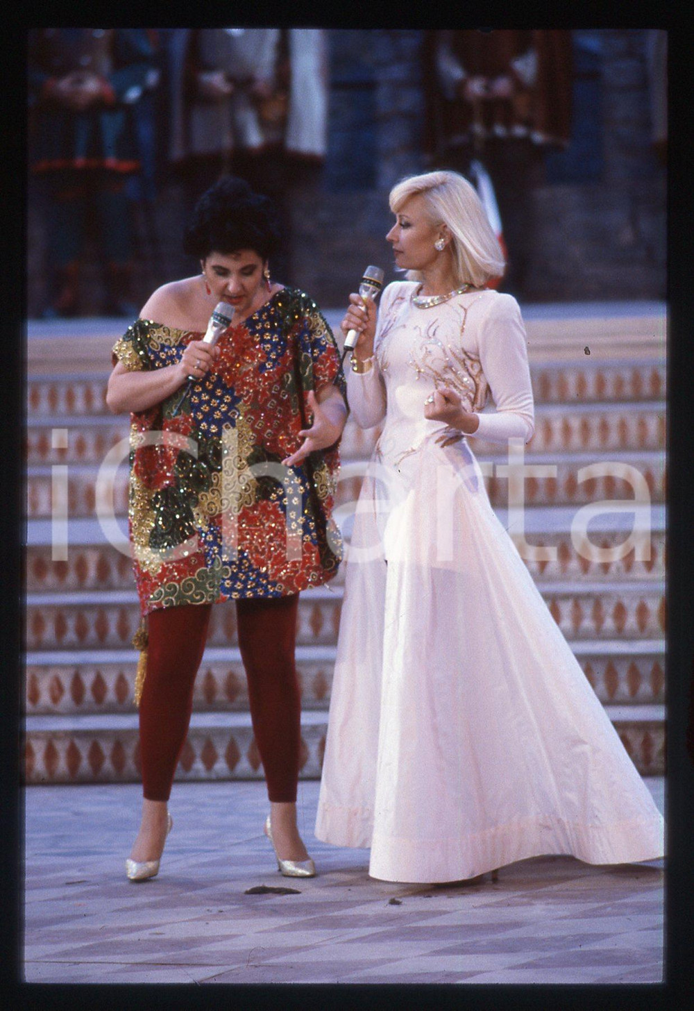 35mm vintage slide* 1991 SAINT VINCENT - Raffaella CARRA' e Marisa LAURITO (4)