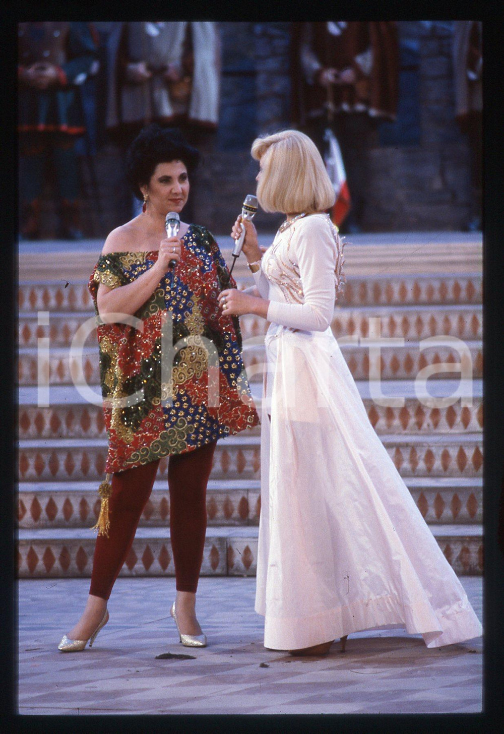 35mm vintage slide* 1991 SAINT VINCENT - Raffaella CARRA' e Marisa LAURITO (5)