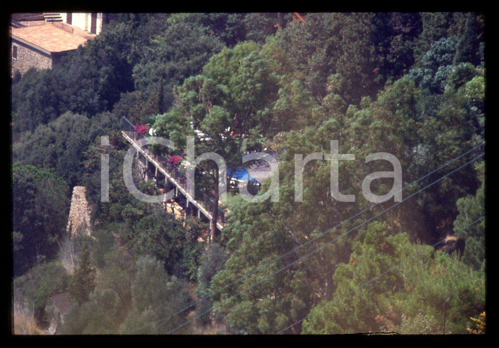 Fotografia d epoca originale 35mm vintage slide 1990ca ARGENTARIO Raffaella CARRA  Vista della sua villa 5 1