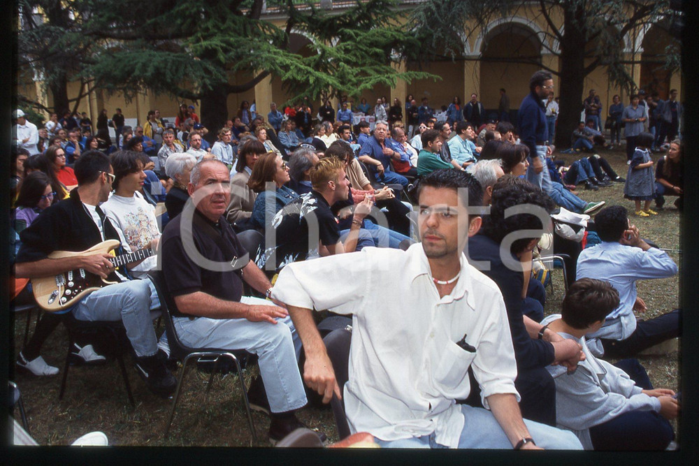 35mm vintage slide* 1997 BRESCIA Pete BEST ammiratori del batterista dei BEATLES