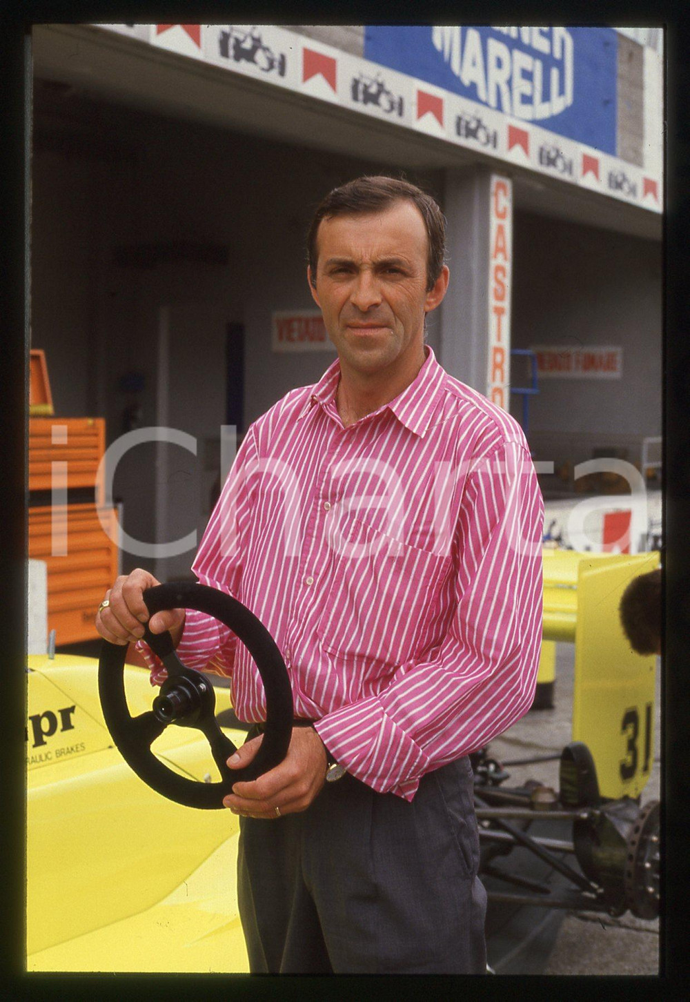 35mm vintage slide* 1985ca MONZA FORMULA 1 - Enzo COLONI ritratto ai box (9)