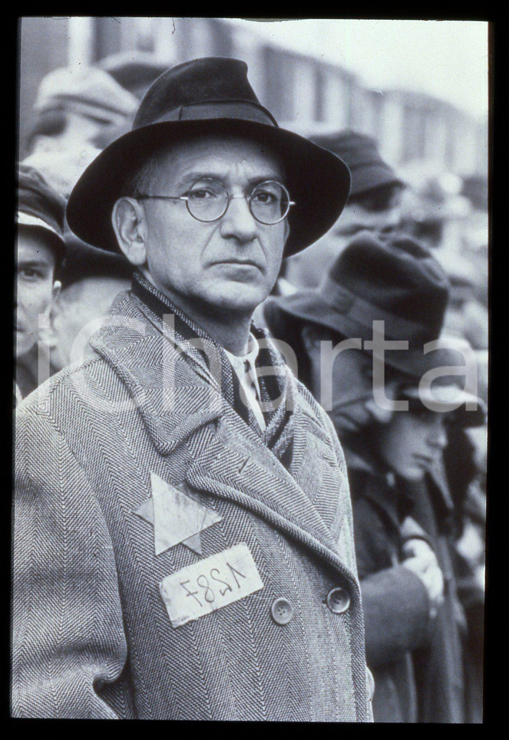 35mm vintage slide*1993 SCHINDLER'S LIST - Ben KINGSLEY in una scena del film