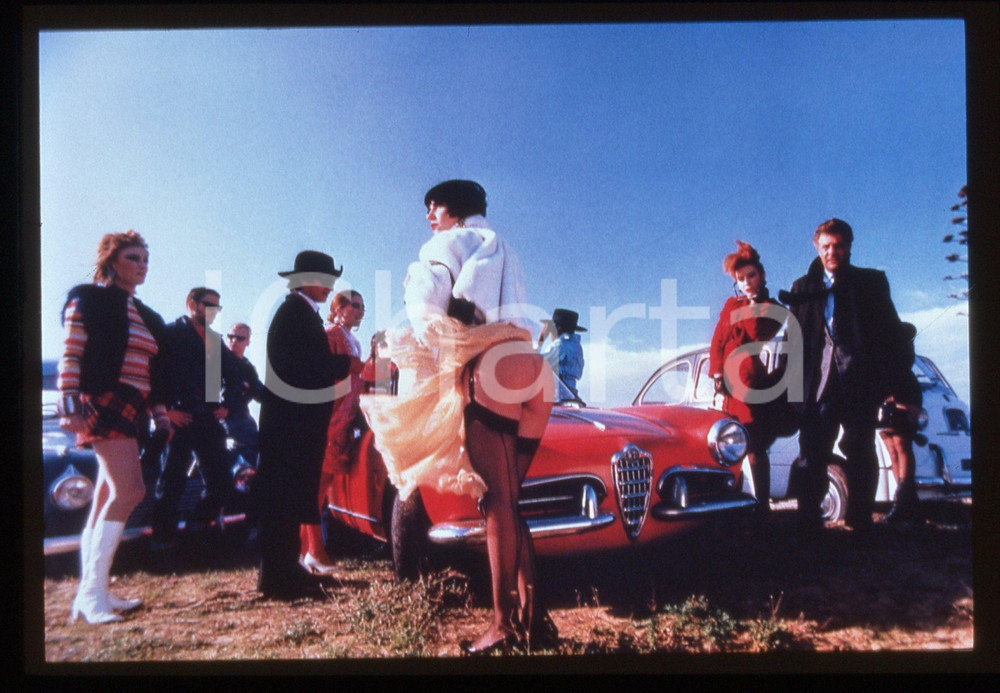 Fotografia d epoca originale 35mm vintage slide 1988 SNACK BAR BUDAPEST  Raffaella BARACCHI erotica 1