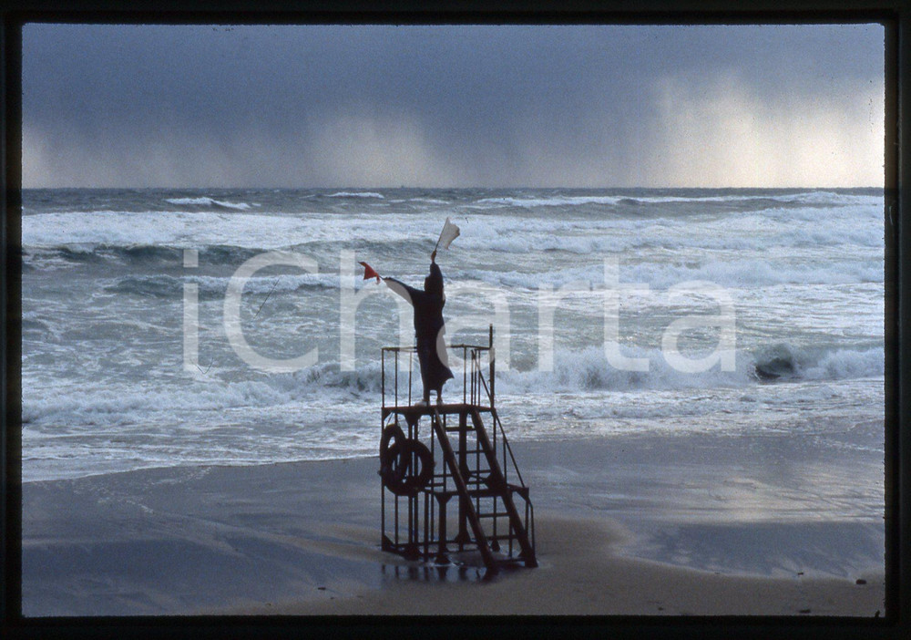 35mm vintage slide* 1999 SENNEN TABITO regia di Jinsei TSUJI - scena del film