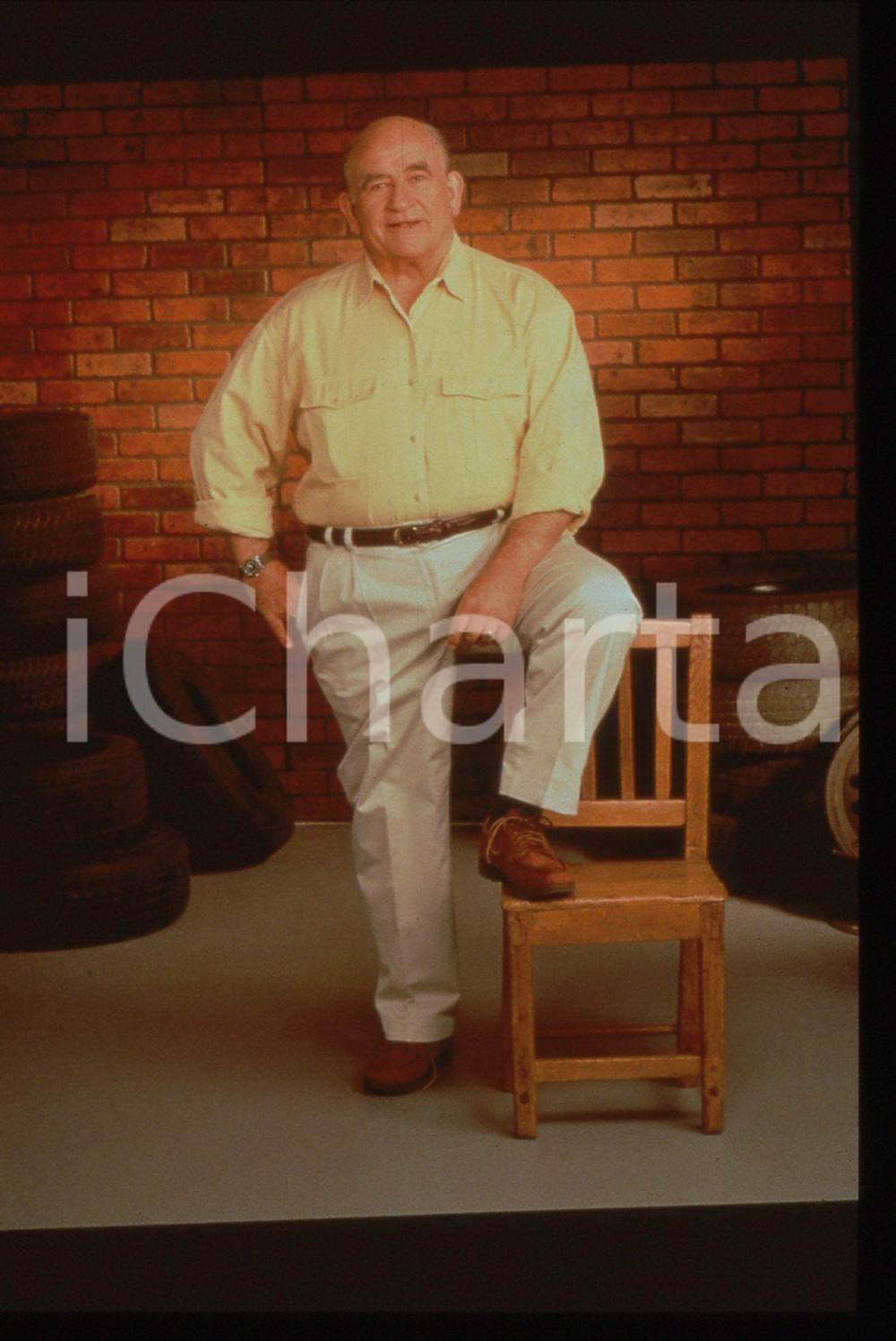 Fotografia d epoca originale 35mm vintage slide 1994 Serie TV THUNDER ALLEY  Edward ASNER ritratto 1