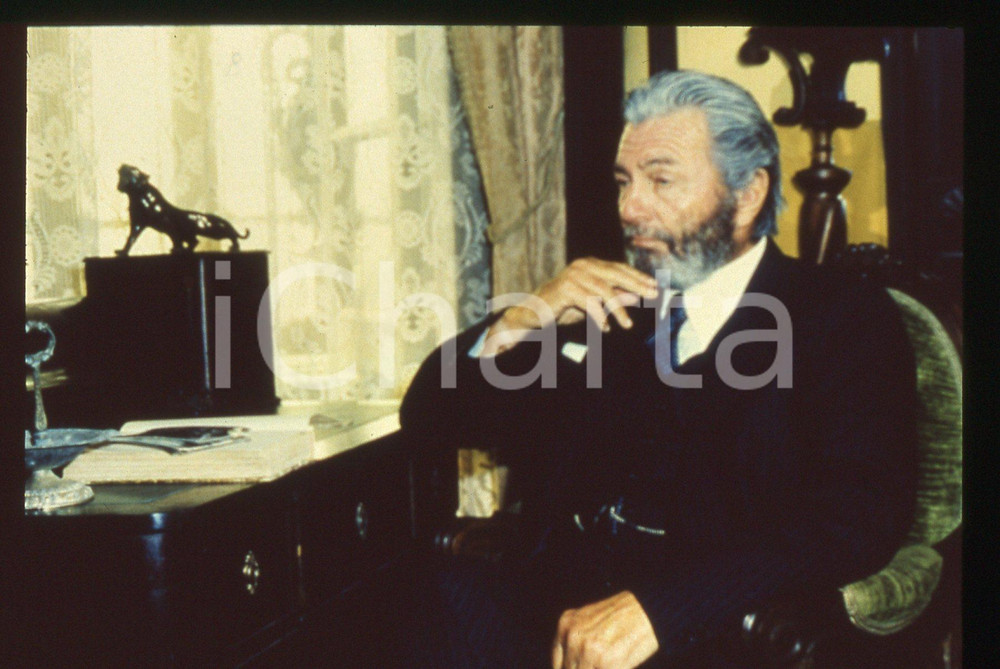 Fotografia d epoca originale 35mm vintage slide 1986 Film Tv ANEMIA  GÃ©rard LANDRY in una scena 1