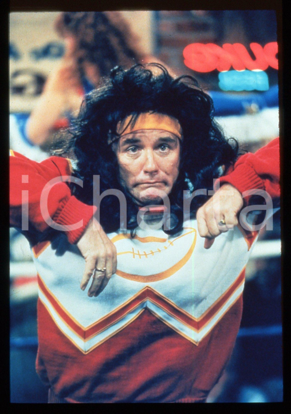 35mm vintage slide* 1991 Serie Tv STEP BY STEP - Patrick DUFFY in una scena (2)