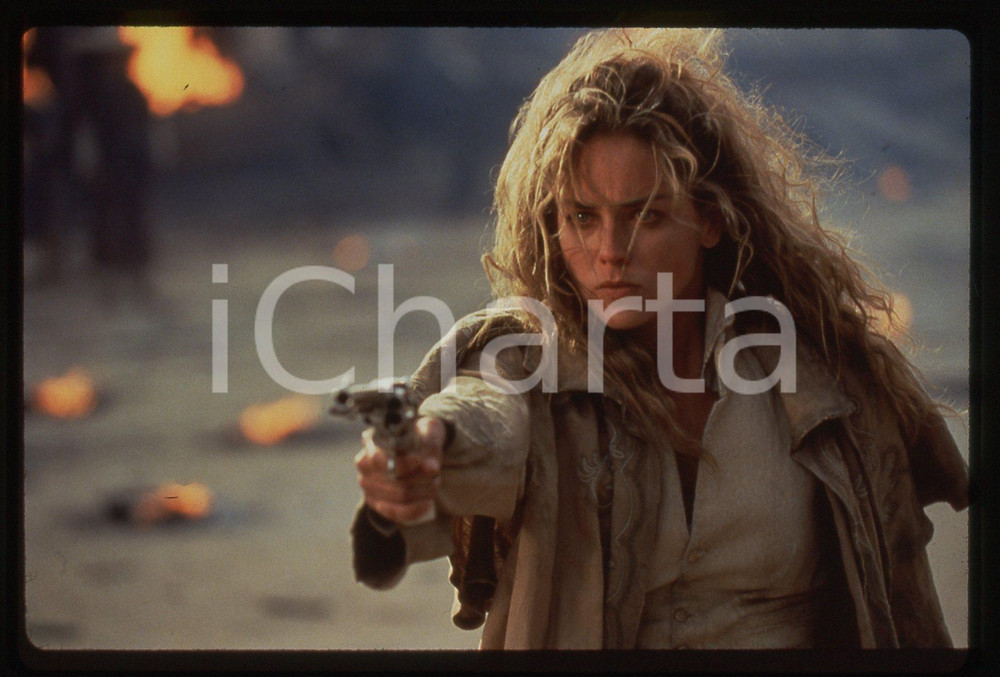 35mm vintage slide* 1995 Film THE QUICK AND THE DEAD - Sharon STONE in una scena