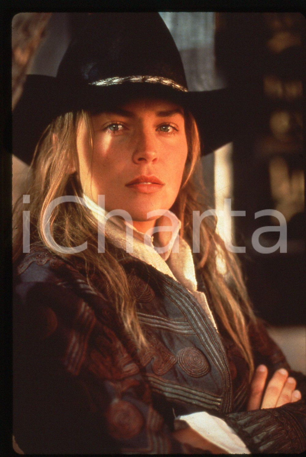35mm vintage slide* 1995 THE QUICK AND THE DEAD - Sharon STONE in una scena (3)