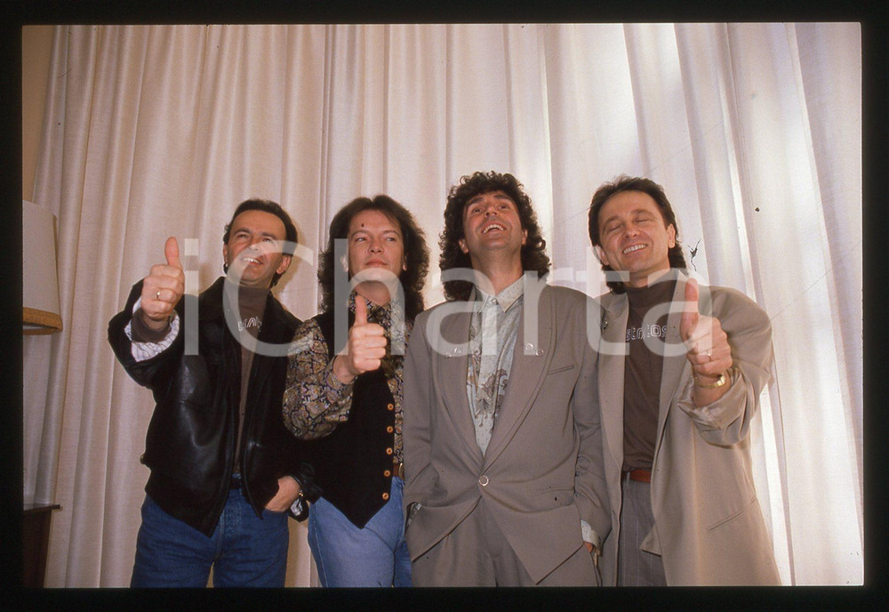 35mm vintage slide* 1990 Festival di SANREMO -  POOH ritratto del gruppo (12)