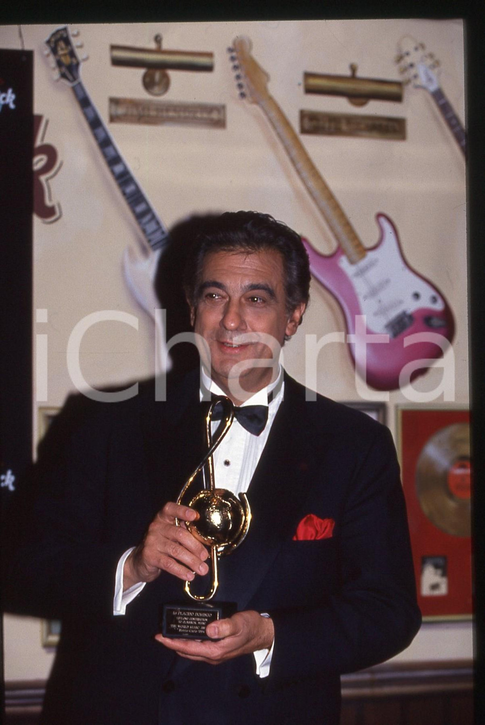 35mm vintage slide* 1985ca MONTECARLO - Plácido DOMINGO durante una premiazione*