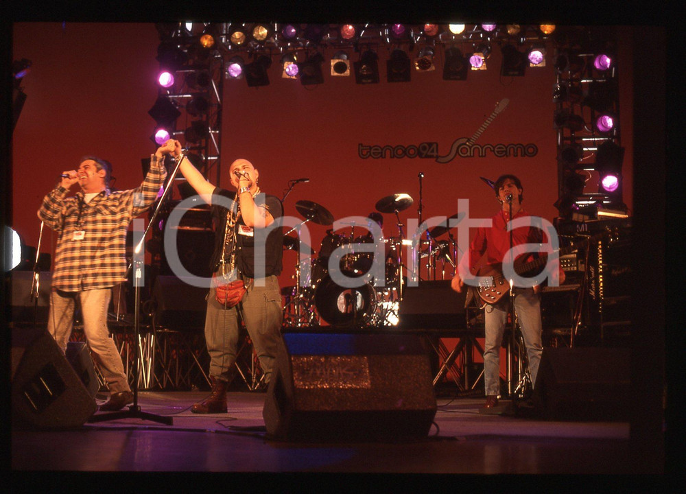 35mm vintage slide* 1994 SANREMO Premio TENCO - 99 POSSE sul palcoscenico*