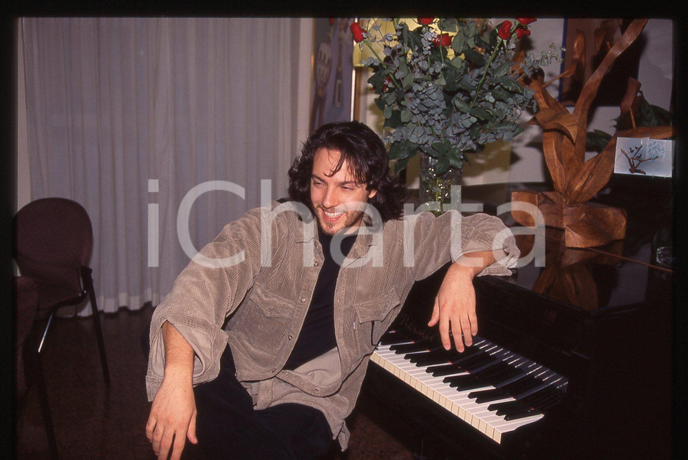35mm vintage slide* 1990ca MUSICA - Massimo DI CATALDO ritratto del cantante